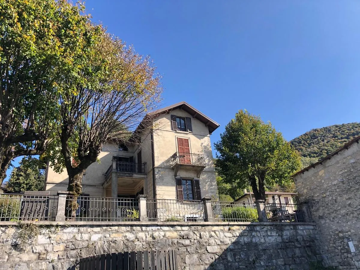 Villa Il Maiale Bianco Bed & Breakfast San Fedele Intelvi
