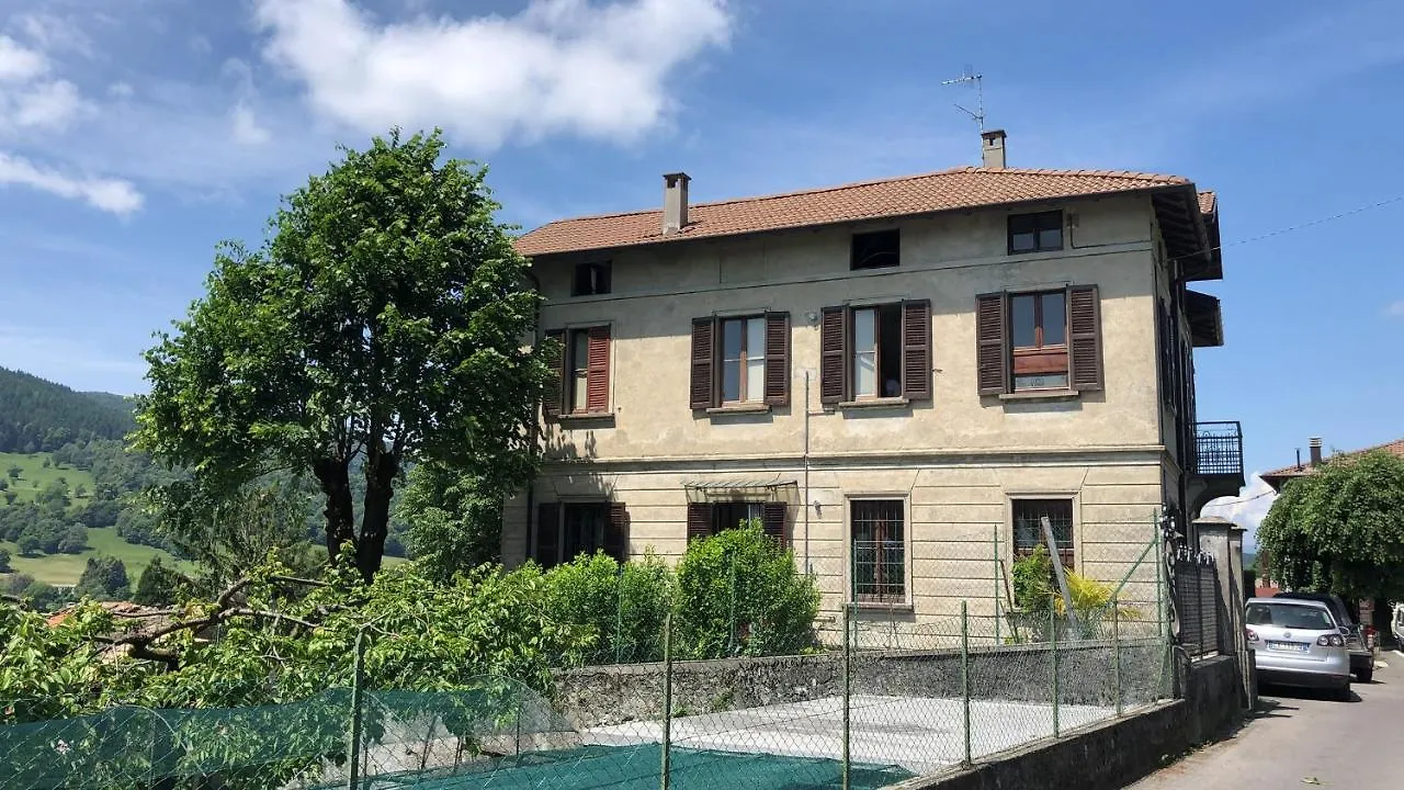 Villa Il Maiale Bianco Bed & Breakfast San Fedele Intelvi 0*,