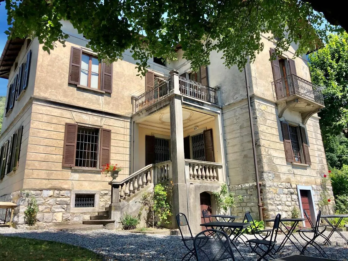 Villa Il Maiale Bianco Bed & Breakfast San Fedele Intelvi
