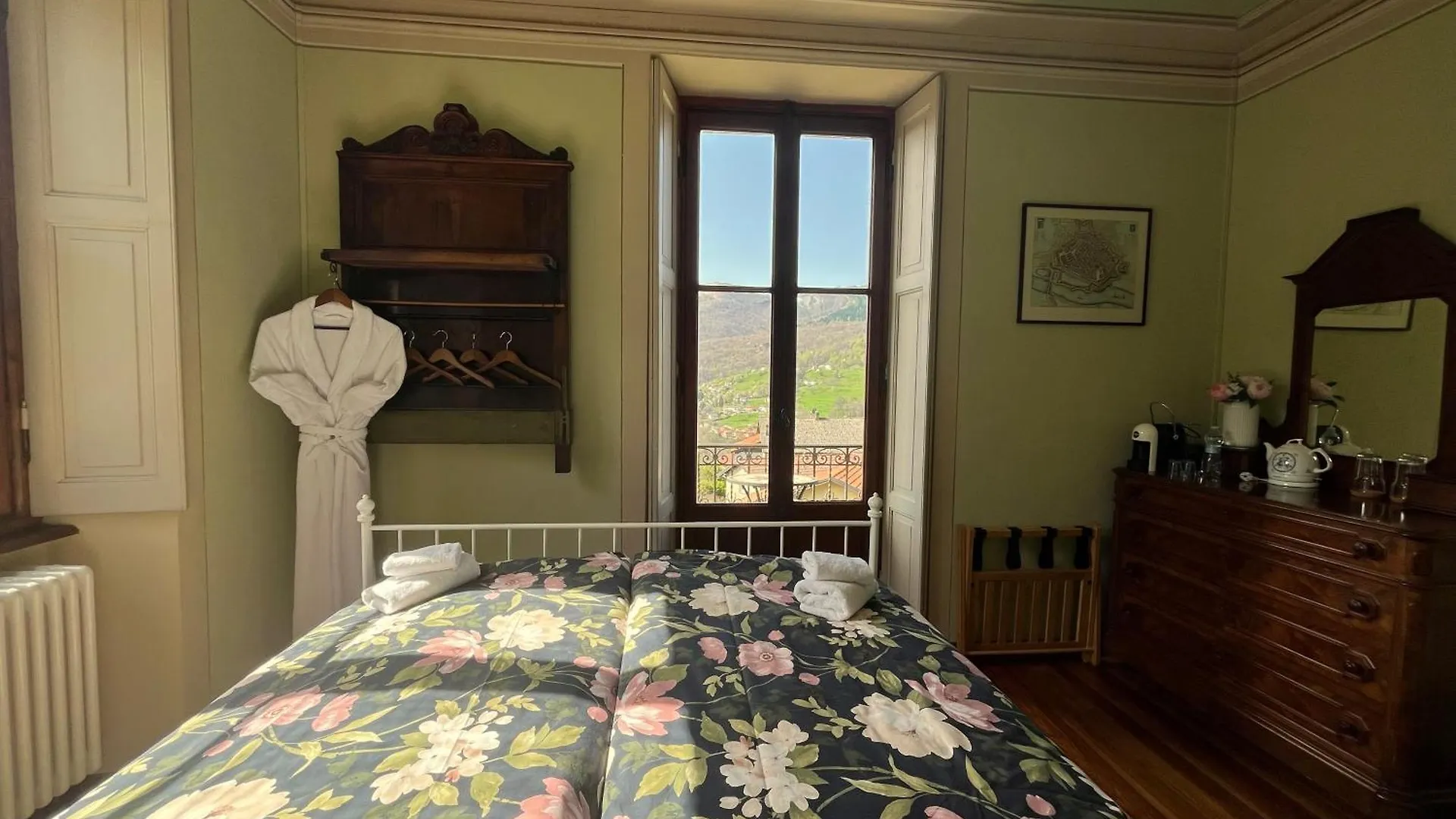 Villa Il Maiale Bianco Bed & Breakfast San Fedele Intelvi Italy